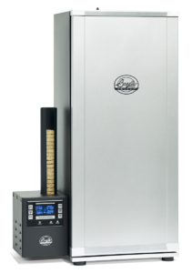 מעשנה דיגיטלית Bradley Digital 6-Rack — מבט קדמי עם דלת סגורה